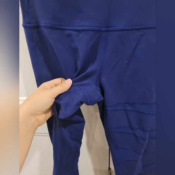 Lululemon size 6 leggings - Picture 4 of 4
